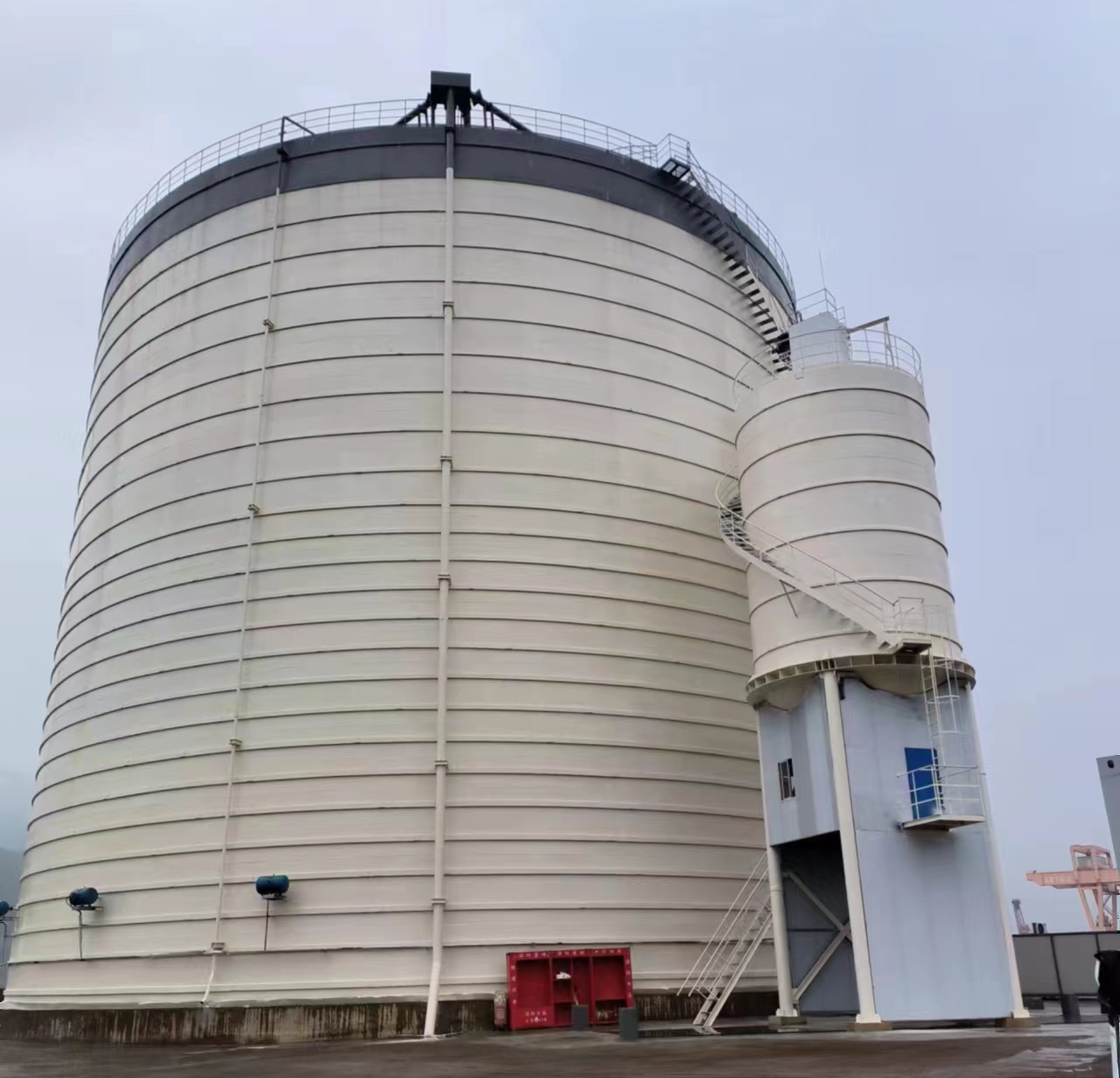 朗县10万吨水泥钢板库